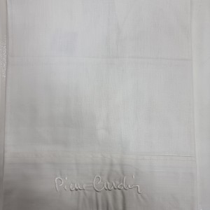 Σεντόνια Pierre Cardin...