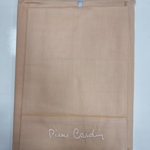 Σεντόνια Pierre Cardin...